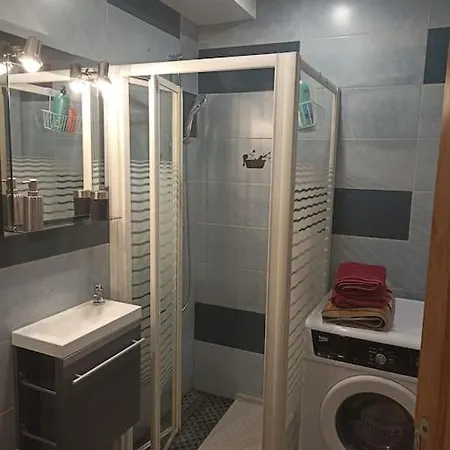 Tres Bel Appartement, Terrasse Partagee, Jardin A - Le 